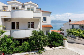 Apartments Seka - with parking